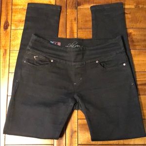 Lola size 30 black jeans.